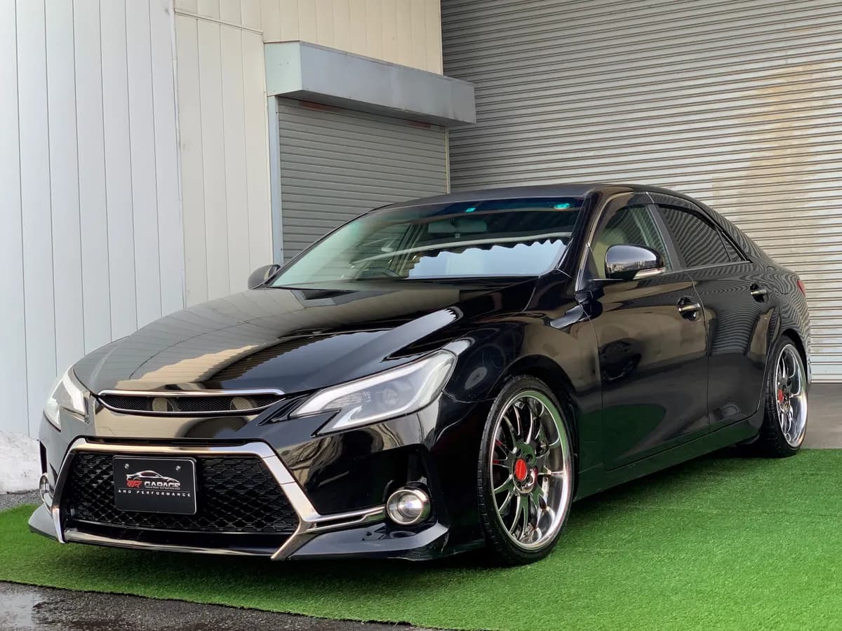 Toyota Mark X 2010 — photo 2